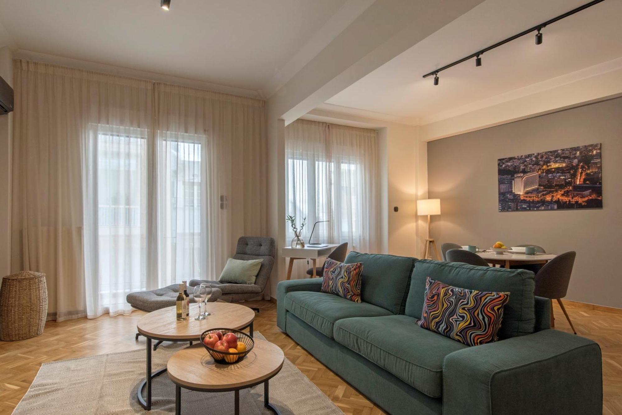 Modern Ilisian Apartment Athens Exterior photo