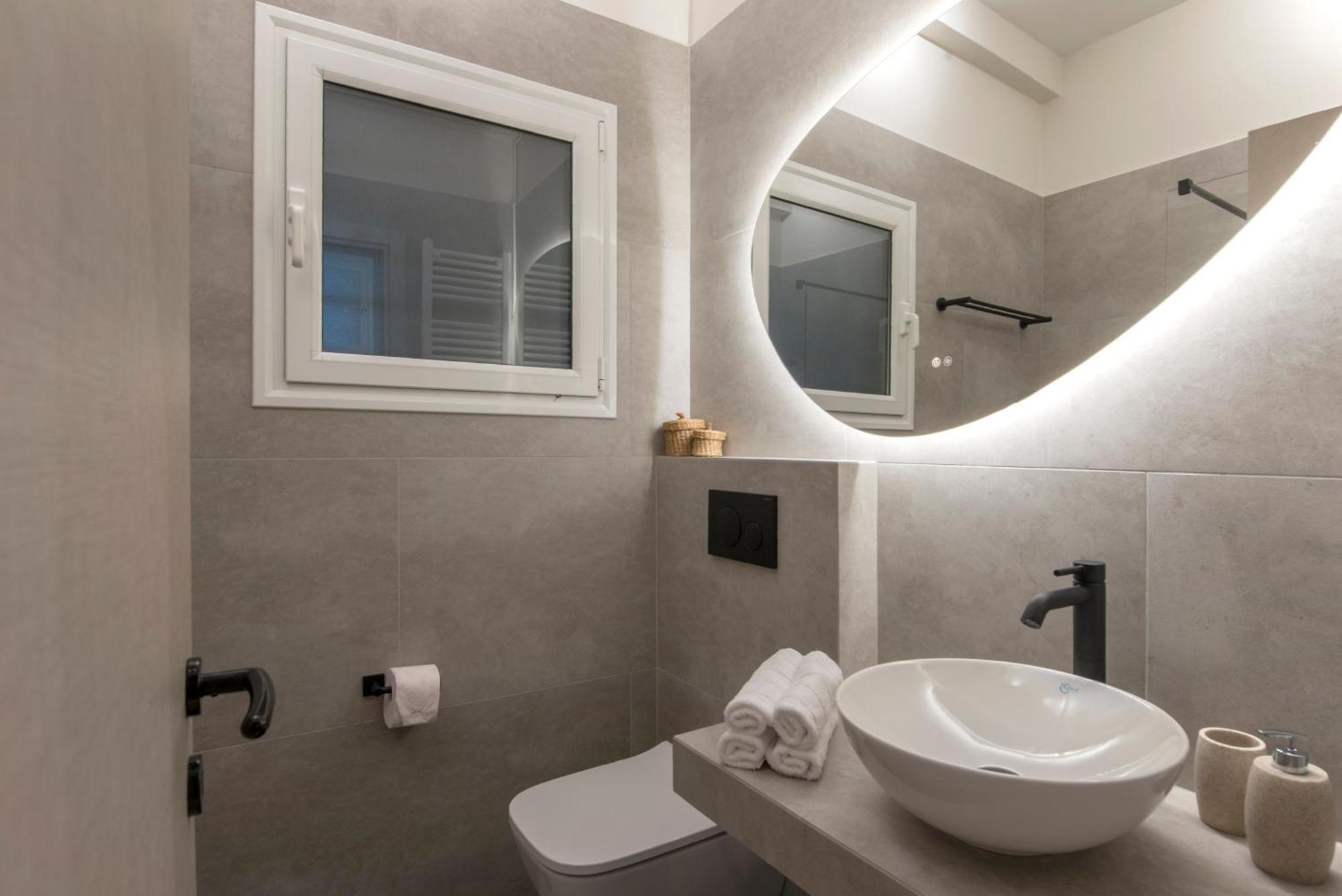 Modern Ilisian Apartment Athens Exterior photo